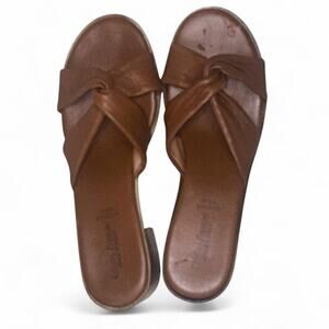 Brown italian leather sandals 9.5 Womens EUC‎